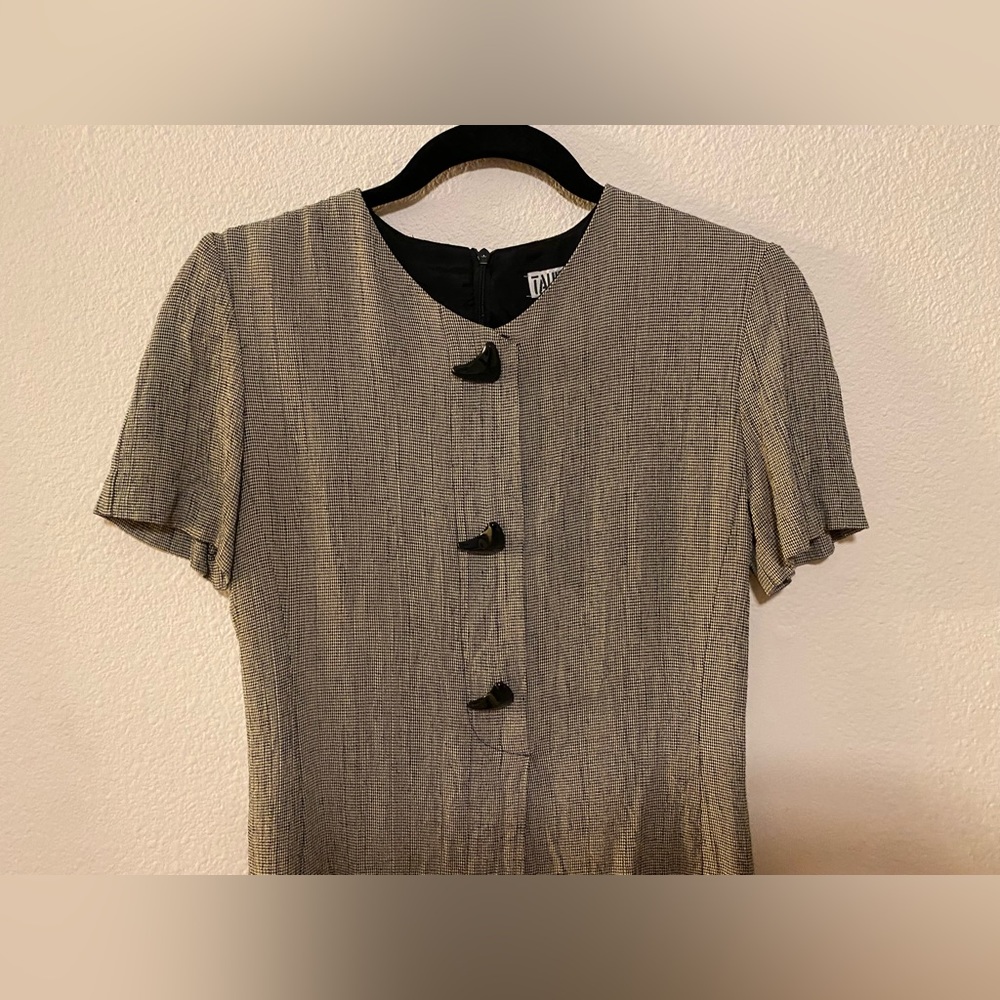 Taurus II Vintage Dress - Picture 2 of 11